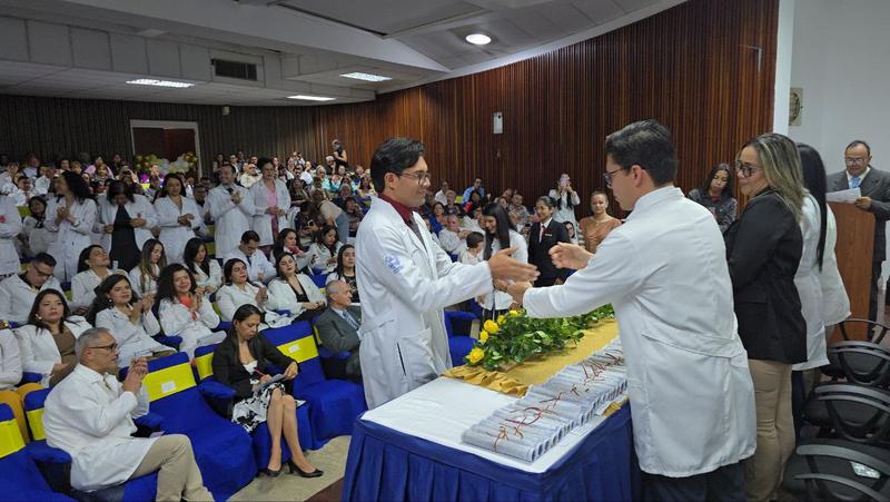 Iahula celebra la graduación de 94 nuevos especialistas Iahula celebra la graduación de 94 nuevos especialistas