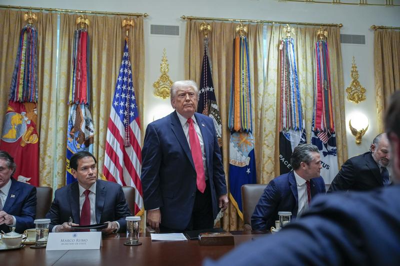 Trump’s ratings recover a little after slump; Australian Labor retains large poll leads