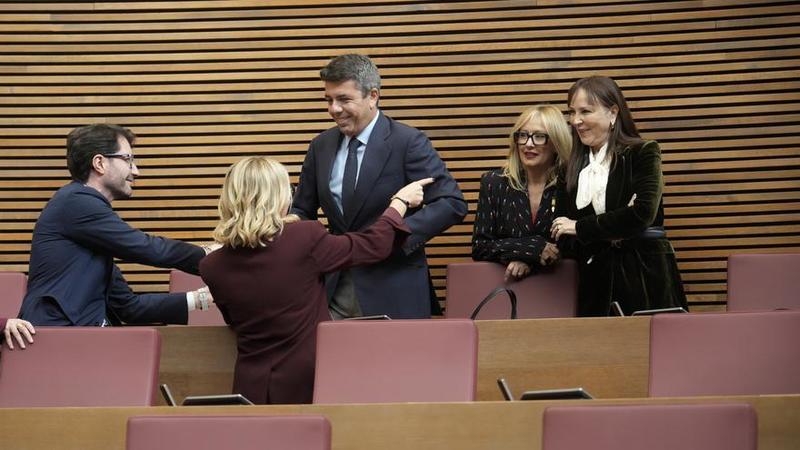 Sánchez llega tarde con Junts; a ver con PNV