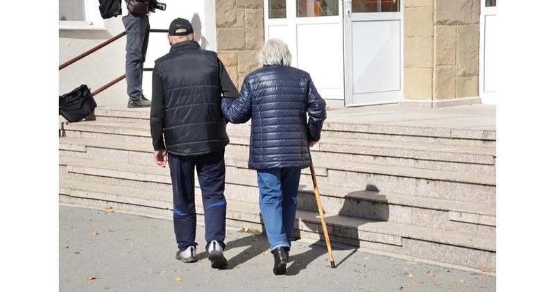 Проф. Иван Тодоров Проф. Иван Тодоров