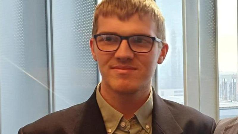 La rinascita di Jiri, il maratoneta 18enne resuscitato dopo 90 minuti: “Ero congelato. Il mio salvataggio alla Frankenstein”