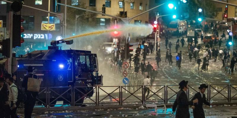 Bennett: „Vorschlag für Armeegesetz ist Betrug“