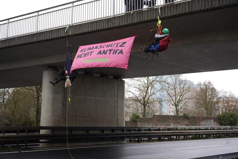 Massive Barricades in Germany against the Far Right