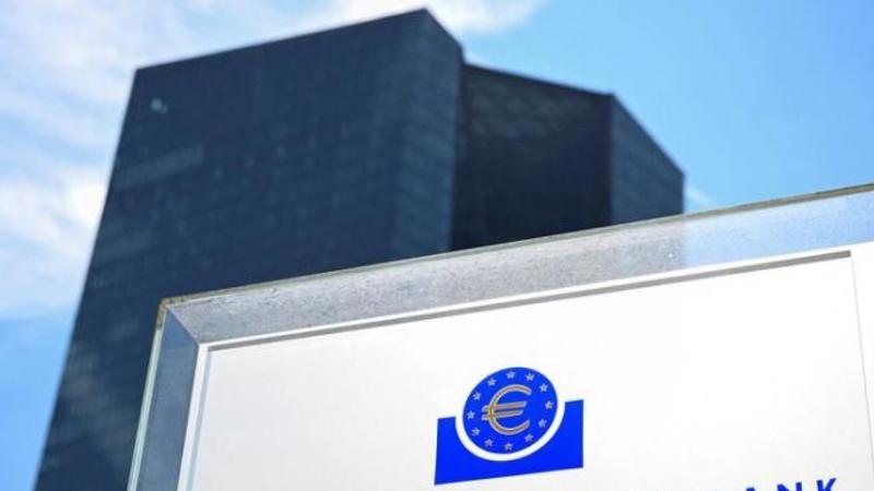 Oro di Bankitalia, scontro Bce-governo sul trasferimento: «Non chiara la finalità». Arriva il nuovo emendamento: «Appartiene al Popolo Italiano»