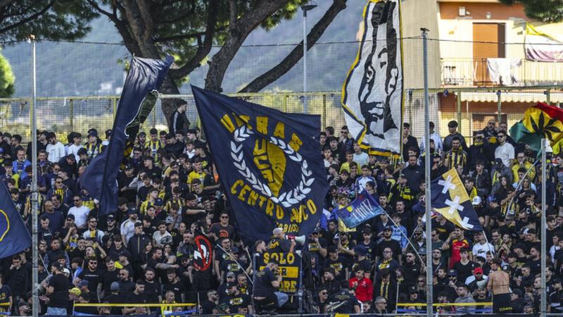 La Juve Stabia si preparaÂ ad affrontare il Bari. Mister Abate: Â«Partita difficileÂ nel momento peggioreÂ»