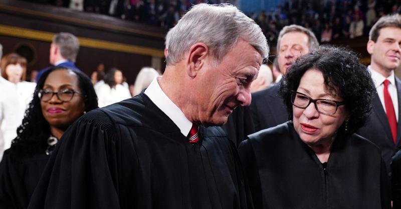 Supreme Court Justices Hear Street Preacher Who Challenged Law After Pleading No Contest to Breaking It Supreme Court Justices Hear Street Preacher Who Challenged Law After Pleading No Contest to Breaking It