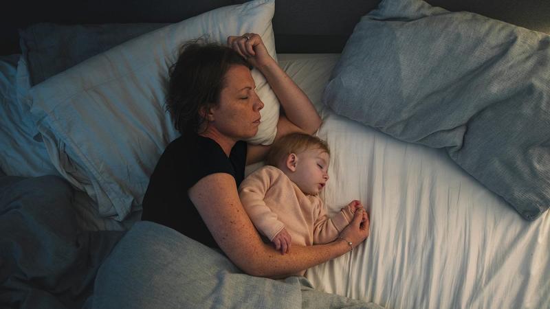 Mein Partner lässt mich mit unserem Baby etwas allein