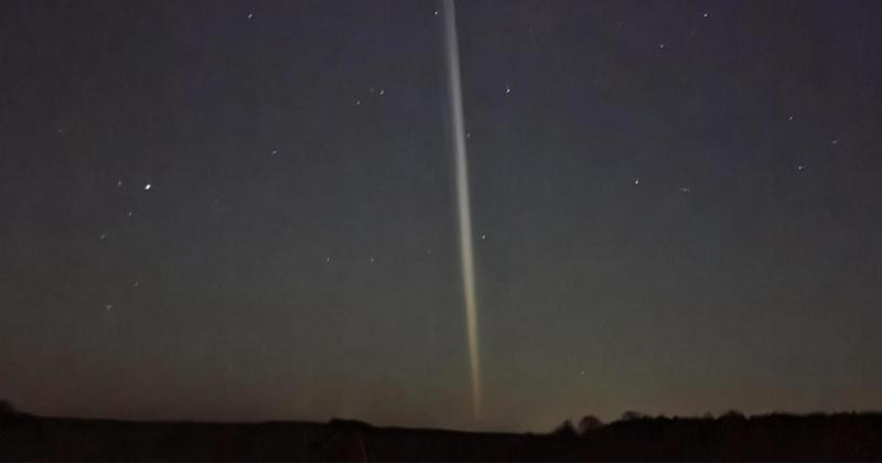 Bizarre light beam sparks mystery Bizarre light beam sparks mystery