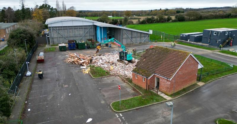 Demolition work begins in preparation for 'long-awaited' Norfolk town swimming pool Demolition work begins in preparation for 'long-awaited' Norfolk town swimming pool