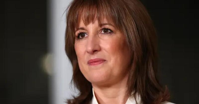 'Shouldn’t we have high levels of trust in our political leaders?'