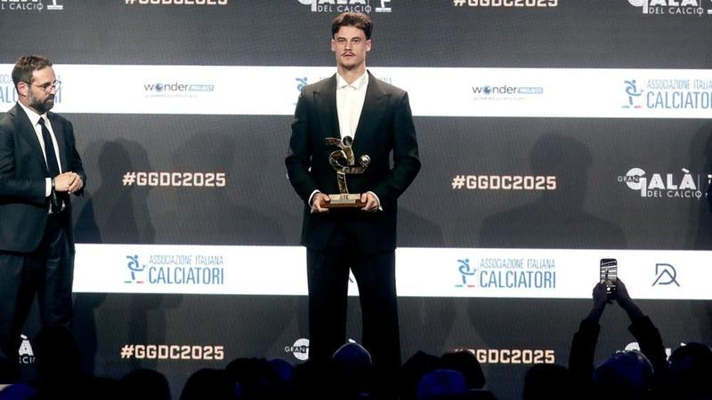 Mile Svilar dobio prestižno priznanje Serije A