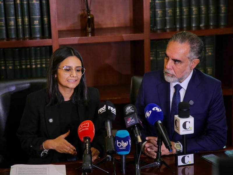 Petro castiga la desobediencia de Angie y su cercanía con Benedetti Petro castiga la desobediencia de Angie y su cercanía con Benedetti