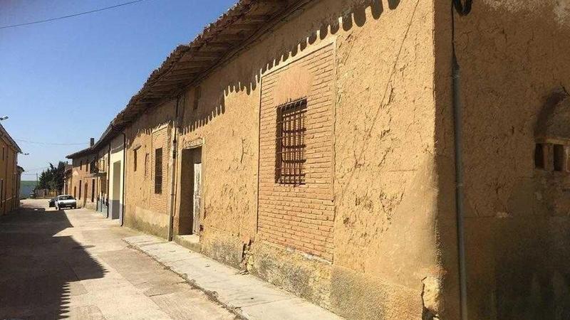 De un saber milenario y popular De un saber milenario y popular