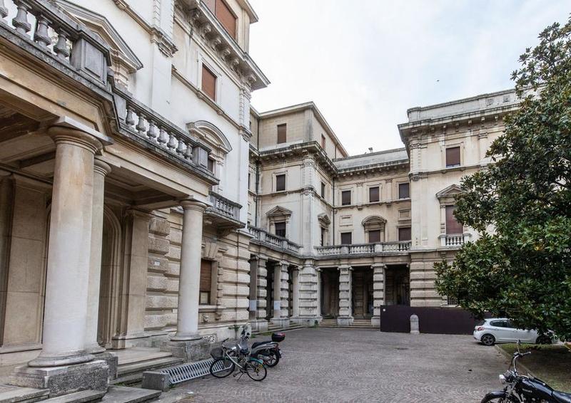 Ferrara, genitori esasperati: «Prof sempre assente, ci rimettono i nostri figli»