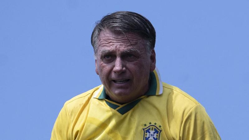 Crise dos Bolsonaro: como racha expõe dilemas da direita para 2026