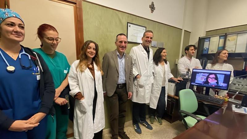 Gravi tumori al cervello, operati e salvati due bambini di 3 e 8 anni: doppio intervento al Salesi