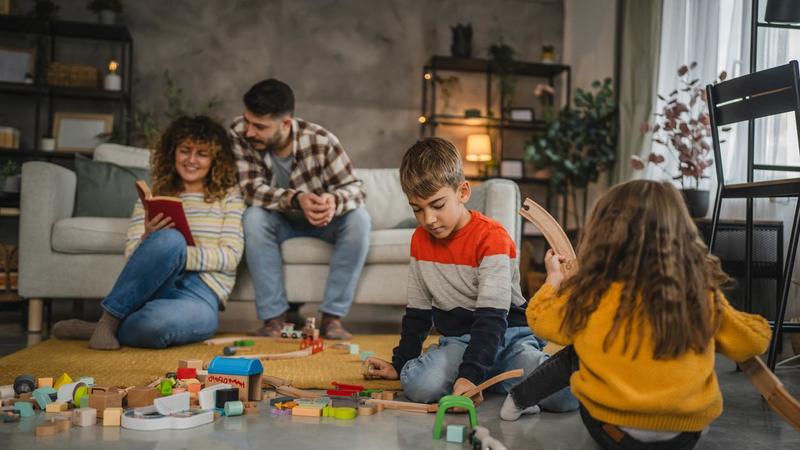 Cosa accade quando spegniamo tv e smartphone: la rivoluzione positiva per cervello ed emozioni Cosa accade quando spegniamo tv e smartphone: la rivoluzione positiva per cervello ed emozioni