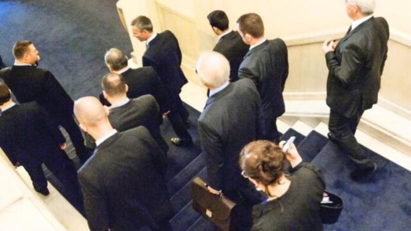 Κι όµως το ΥΠΕΞ έχει µείνει στην εποχή των µνηµονίων