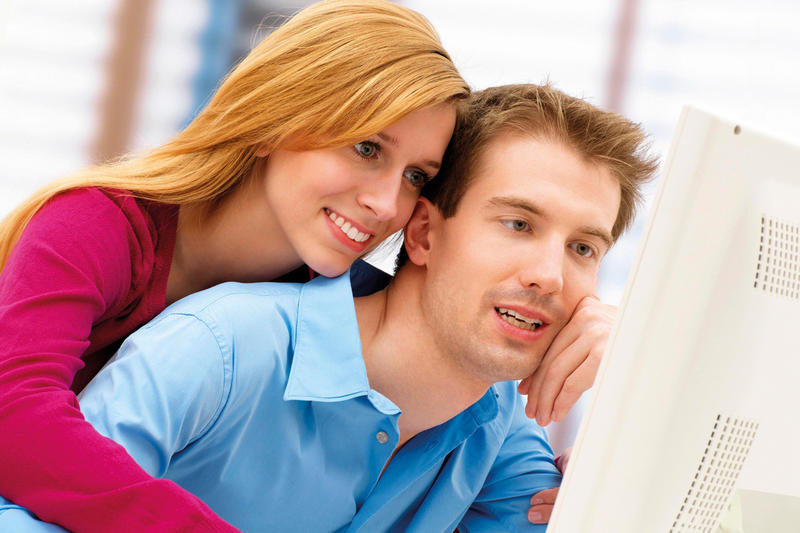 Обнял, угрожая словами: за объятия без спроса отныне могут посадить