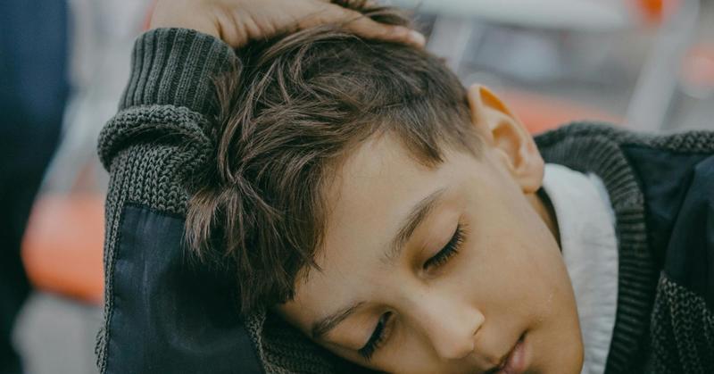 How Being Ignored Shapes a Young Mind’s Choices