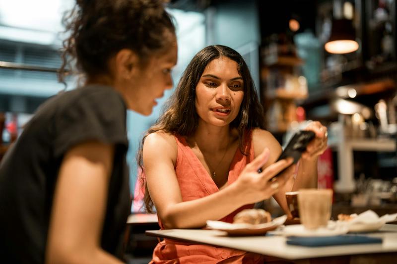 ‘We gotta act white’: how voice recognition tech fails for Aboriginal English speakers