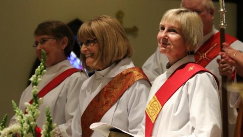 Il Vaticano boccia il diaconato femminile: “Ma il giudizio non può essere definitivo” Il Vaticano boccia il diaconato femminile: “Ma il giudizio non può essere definitivo”