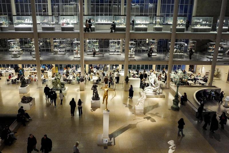 (POGLED) Iz analognega v digitalni svet: Kaj lahko o prihodnosti izvemo iz včerajšnje sedanjosti in današnji preteklost (POGLED) Iz analognega v digitalni svet: Kaj lahko o prihodnosti izvemo iz včerajšnje sedanjosti in današnji preteklost