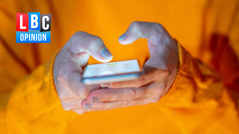 Want social media success? It's best to be a man