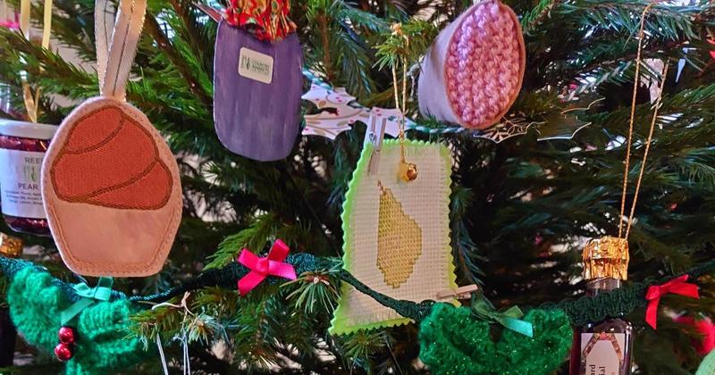 Norfolk church and local businesses team up to celebrate Christmas Norfolk church and local businesses team up to celebrate Christmas