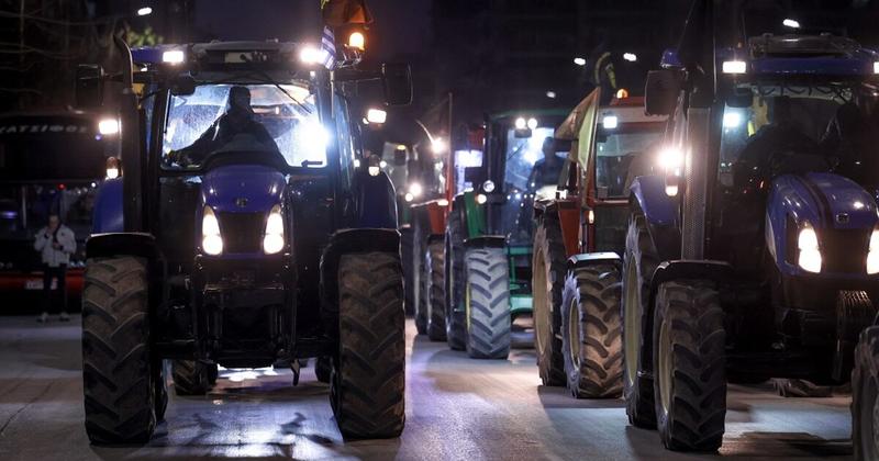 Μηνύματα στήριξης στον αγώνα των αγροτοκτηνοτρόφων