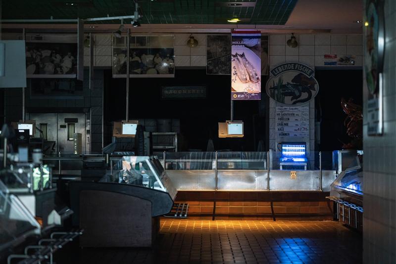 Das Ende einer Institution: Ladeneinrichtung von Rogacki kommt unter den Hammer