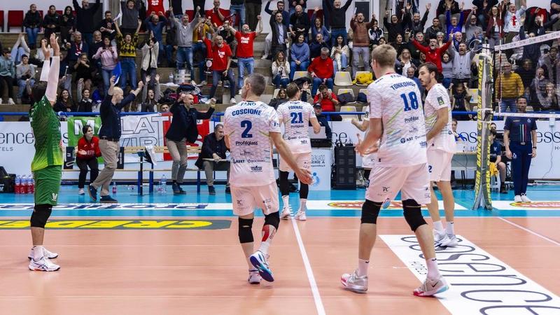 Volley A2 maschile, il nuovo tecnico dell’ Essence Hotels Fano. Moretti, buona la prima: 