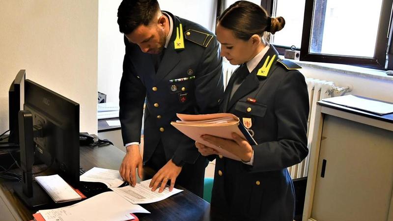 Fatture false per 67 milioni di euro: il “sommerso” di un’azienda di Giussano portato a galla dalle Fiamme Gialle, 7 denunciati