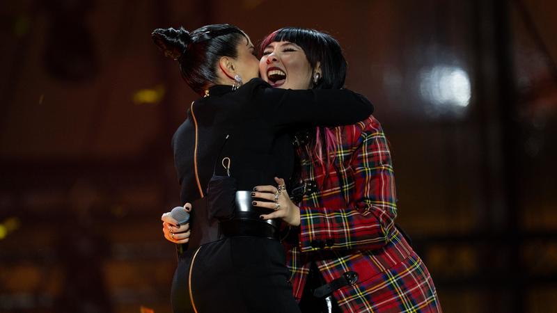 Rob vince X Factor 2025: è la rivincita di Paola Iezzi /