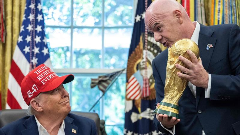 Der Fußball-WM 2026 droht die Trump-Grätsche