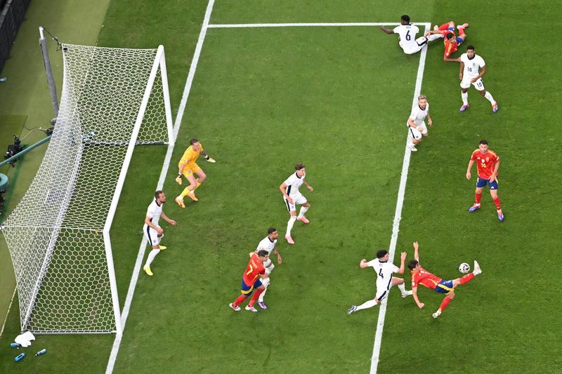 L’intelligence collective : cette symphonie invisible des grandes équipes de football