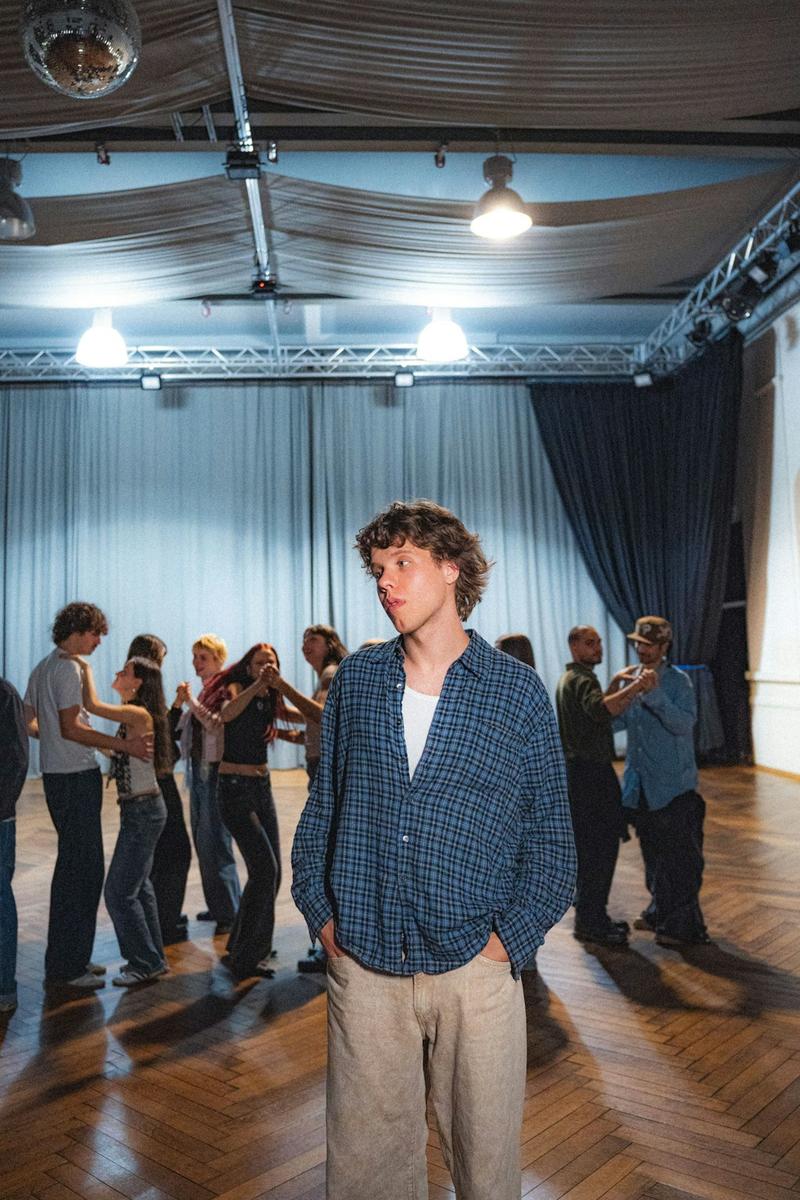 Deutschlands meistgestreamter Song 2025 kommt aus Prenzlauer Berg: Wie taut Zartmann uns auf?