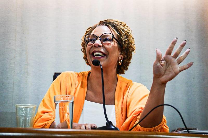 PSOL lança ex-deputada negra para o Senado em MG