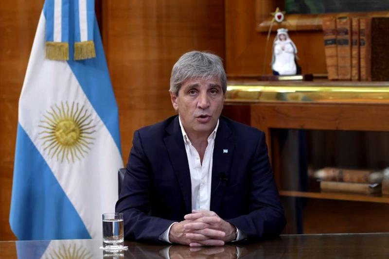 Argentina to issue debt in US dollars to pay for January maturities Argentina to issue debt in US dollars to pay for January maturities