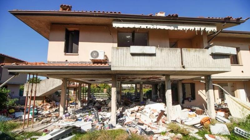 Esplosione a Bagnatica, archiviata l’inchiesta. Il sindaco: «Inquilini senza colpe» Esplosione a Bagnatica, archiviata l’inchiesta. Il sindaco: «Inquilini senza colpe»