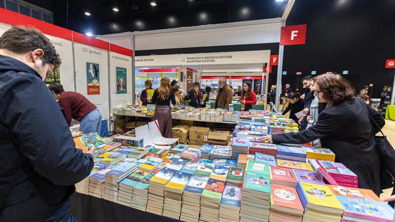 ‘Più Libri Più Liberi 2025’, dalle polemiche all’intelligenza artificiale alla Nuvola dell’Eur