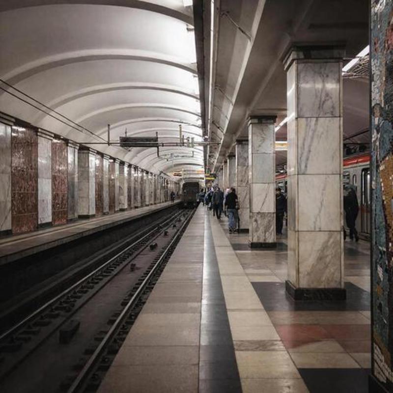 Православный крест как «экстремизм»: общественная реакция на плакат силовиков в метро Екатеринбурга