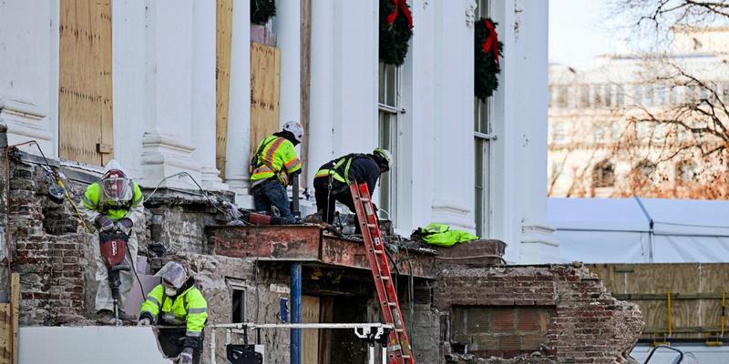 Wenn man Immobilien-Megalomanen an Kulturerbe heranlässt
