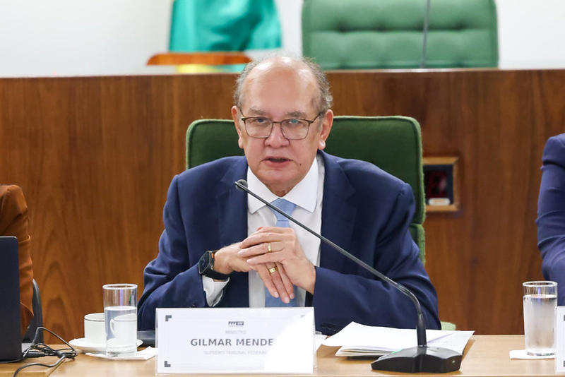 Golpe atrás de golpe