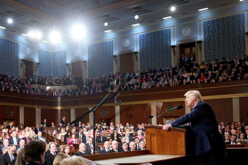 “Seditious Six”: Obedience, Accountability, and the Limits of Presidential Authority in the U.S. Military “Seditious Six”: Obedience, Accountability, and the Limits of Presidential Authority in the U.S. Military