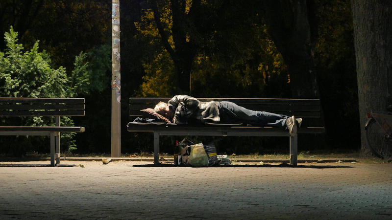 Berlin verdrängt die Obdachlosen : Elend verschwindet nicht dadurch, dass man es nicht mehr sieht