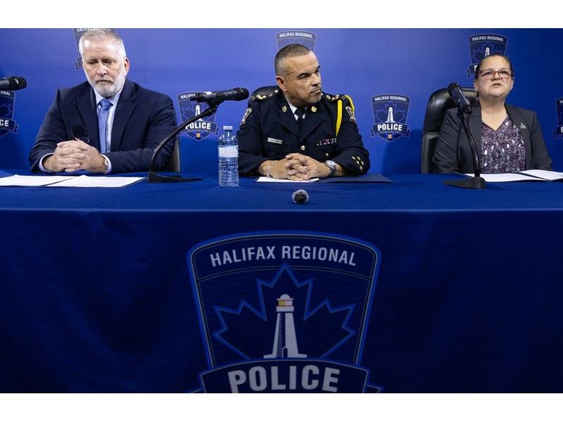 Paul W. Bennett: How vulnerable are students on Chromebooks in schools? Paul W. Bennett: How vulnerable are students on Chromebooks in schools?