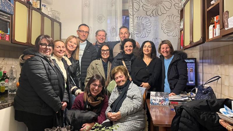 Un pomeriggio con la maestra Raffaella dopo 40 anni. Reunion dei ragazzi del '75