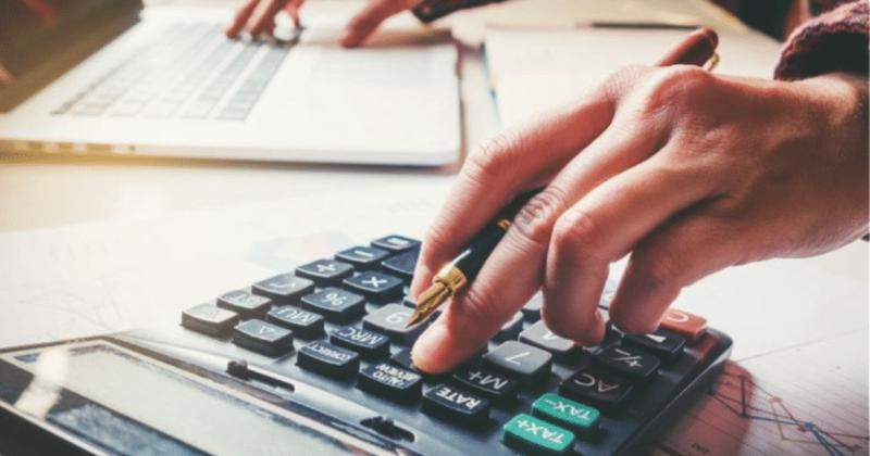 Στην τσιμπίδα «μαύρο» χρήμα άνω των 4 δισ. Στην τσιμπίδα «μαύρο» χρήμα άνω των 4 δισ.