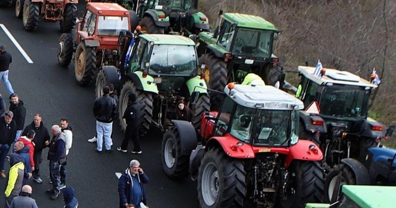 Αγροτικές κινητοποιήσεις στη Ξάνθη: Διακοπή της κυκλοφορίας όλων των οχημάτων στην Εγνατία Οδό Αγροτικές κινητοποιήσεις στη Ξάνθη: Διακοπή της κυκλοφορίας όλων των οχημάτων στην Εγνατία Οδό